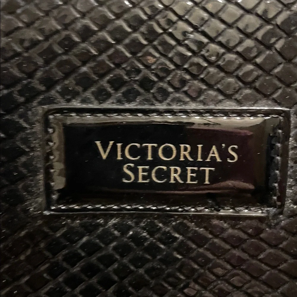 Victoria's Secret Shiny Black Textured Carry-On - Picture 3 of 9
